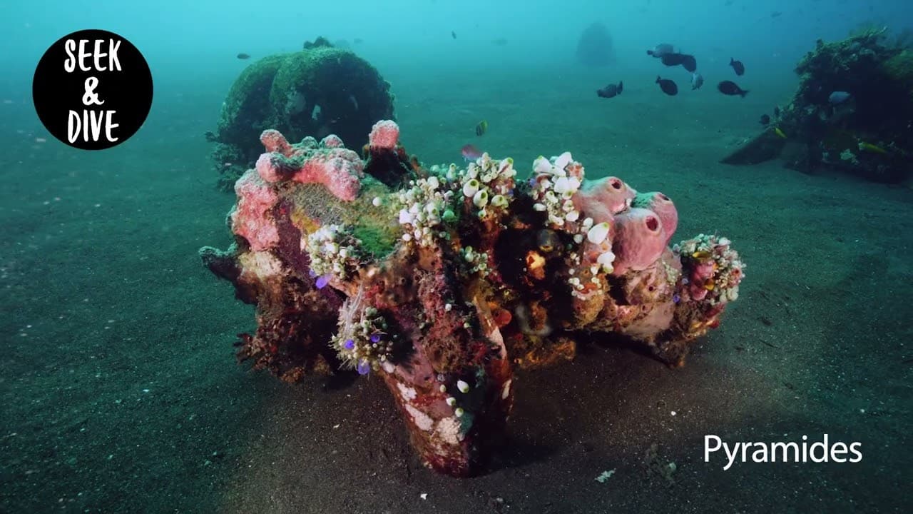 Amed Pyramids dive site